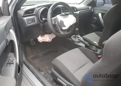 2014 Toyota Scion Tc z USA, uszkodzony, nr VIN JTKJF5C70E3068614